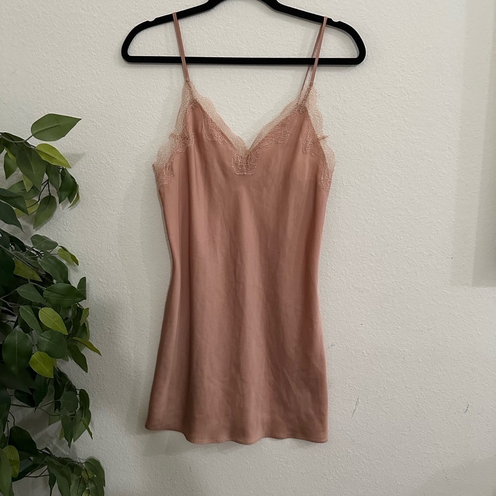 Victoria’s Secret Elegant Lace Trim Slip Dress nightgown- Pink Sz Xs - Picture 1 of 3